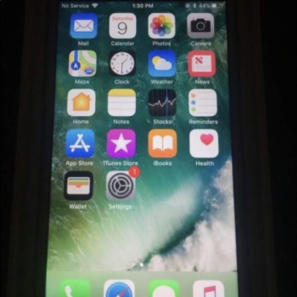 Iphone 7 plus rose gold 32gb - Picture 2 of 5